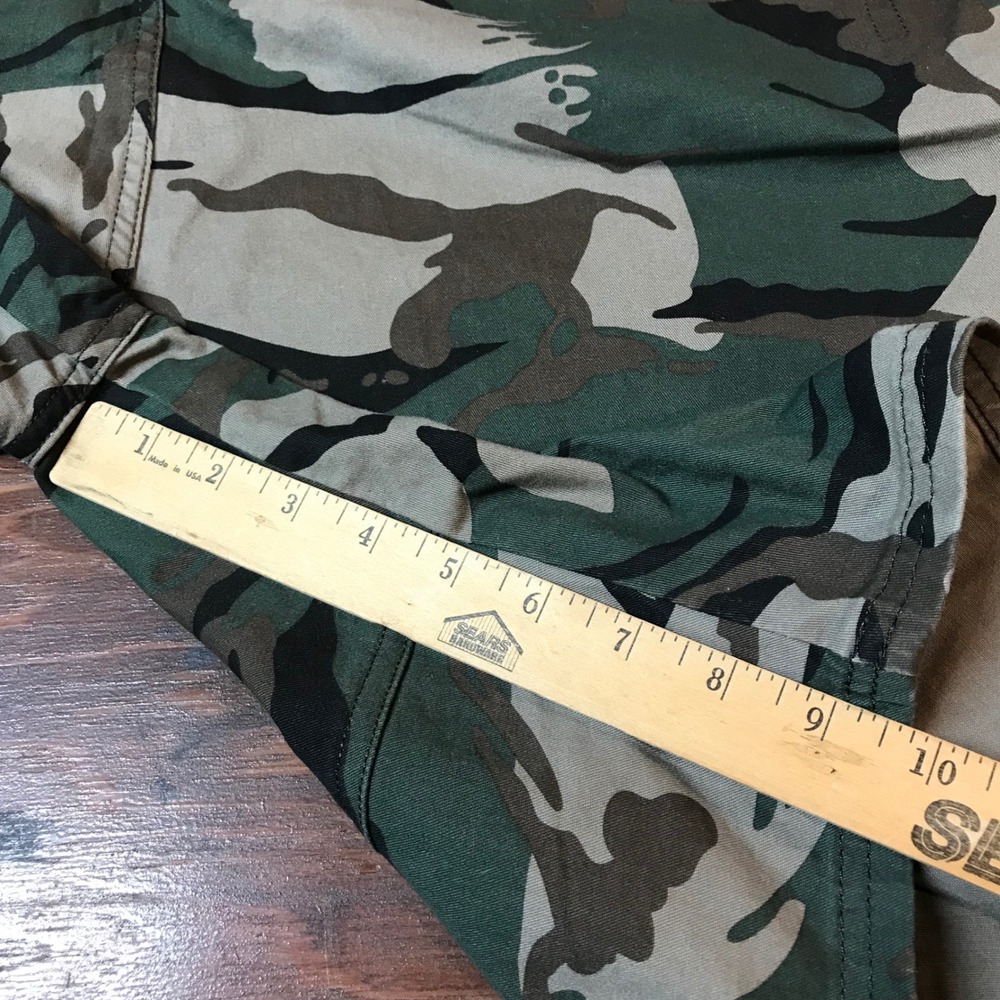 Wrangler Outdoor Mens Camo Cargo Shorts Green Brown Size 46 60ACW4M Stretch - Picture 4 of 12